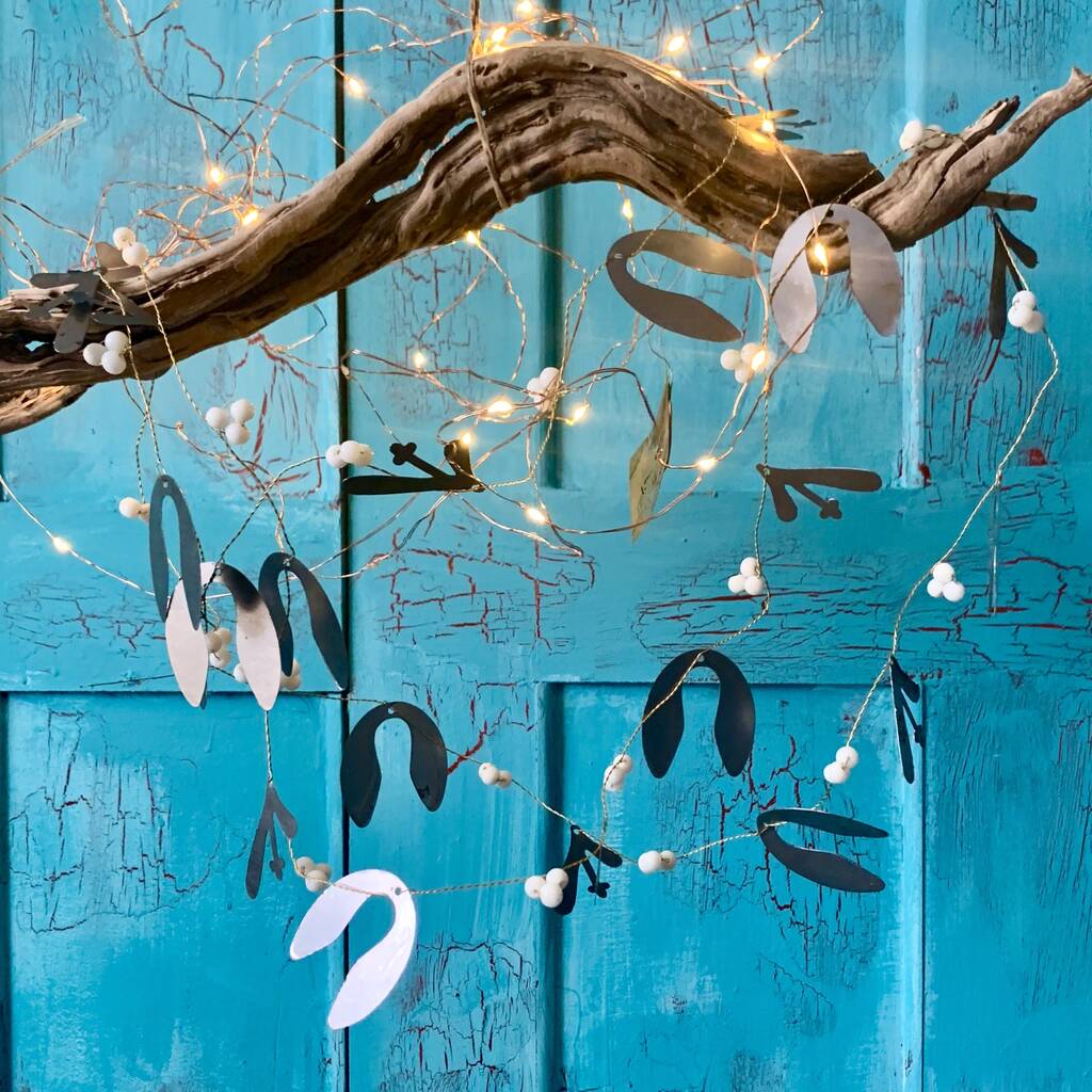 Mistletoe Garland