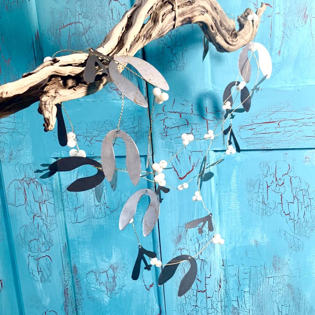 Mistletoe Garland