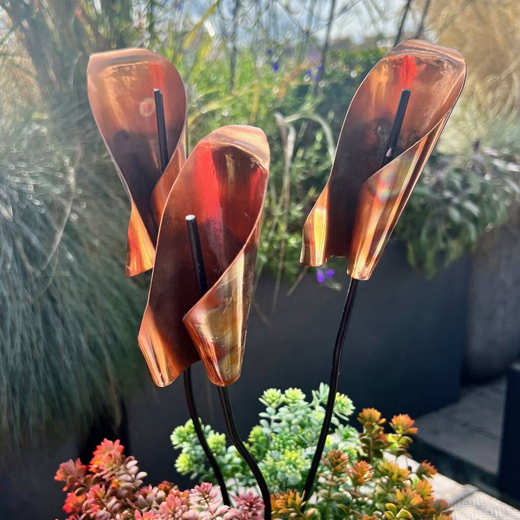 copper lily flower Set Of Three Copper Lily Garden Pot Sculptures – London Garden Trading