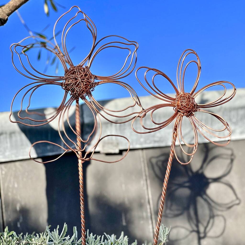 Dahlia and Cosmos Wire Flower Stakes