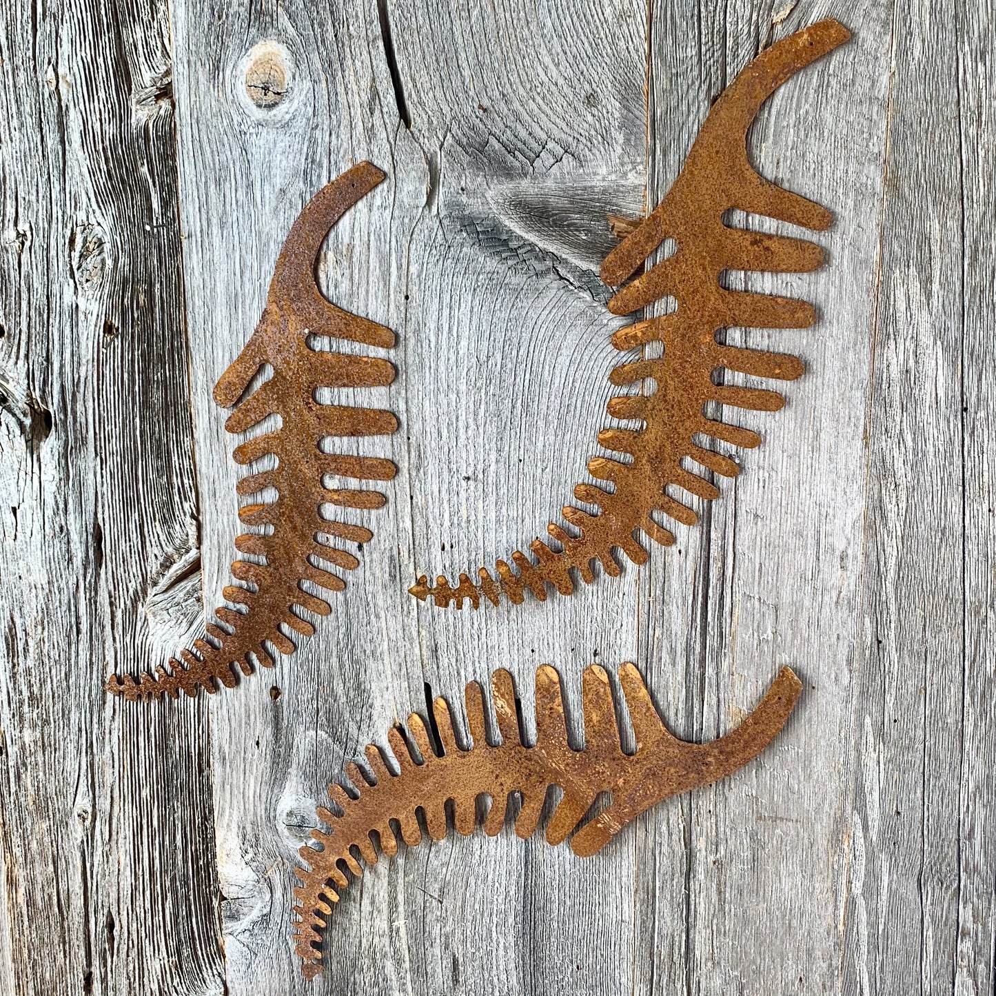 Rusted Eiffel Tower Decoration